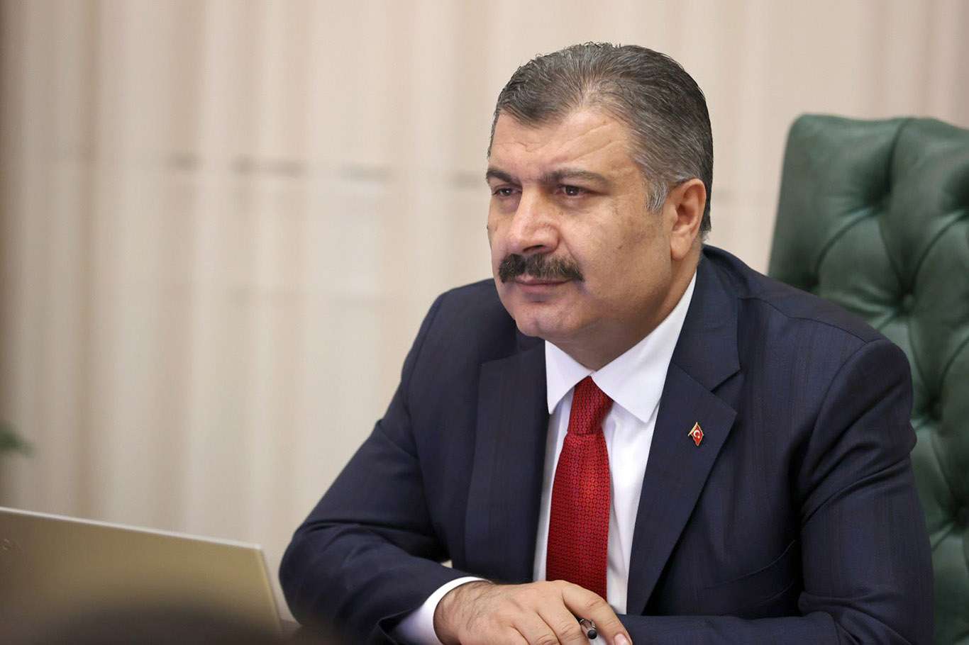 Bakan Koca'dan 3. doz BioNTech aşısı, uzaktan eğitim ve PCR testi açıklaması Bakan Koca'dan 3. doz BioNTech aşısı, uzaktan eğitim ve PCR testi açıklaması